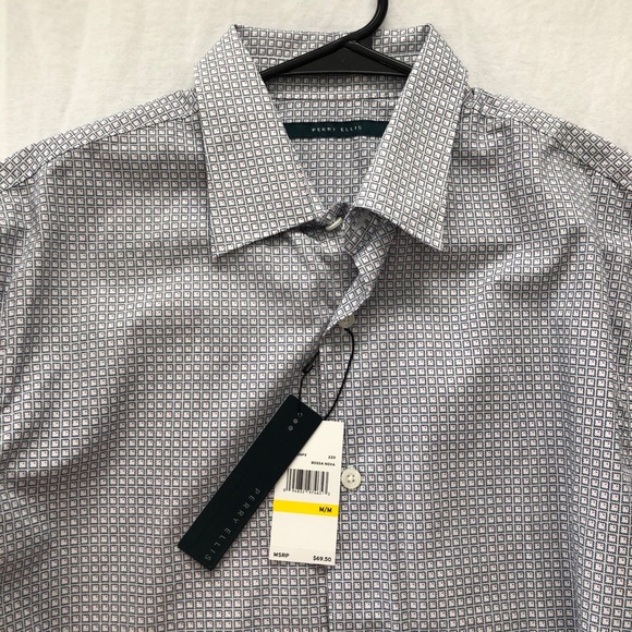 Men’s NWT Perry Ellis Dress Button Down Size Med. - Picture 2 of 4